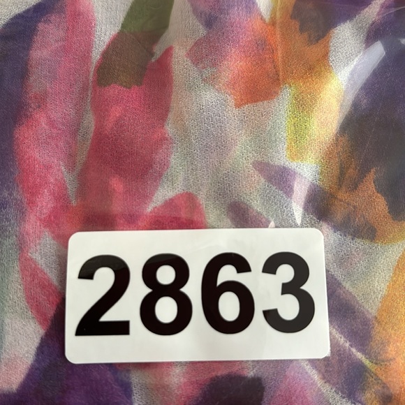 Cabi #730 Petals Floral Surplice Tank Blouse Size Small - Picture 10 of 10